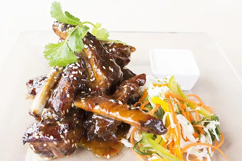 The glazed ribs appetizer. - MABEL SUEN