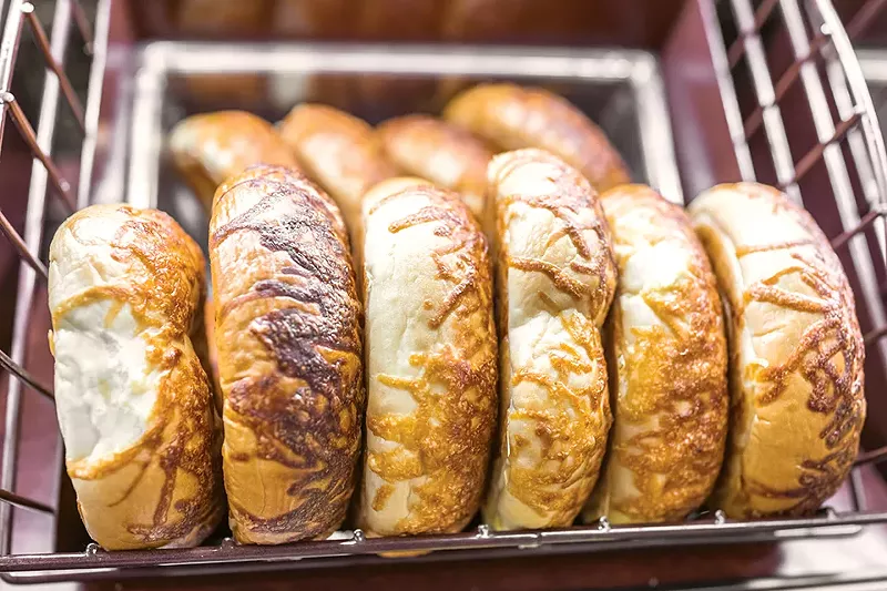 Those asiago bagels aren't that bad.
