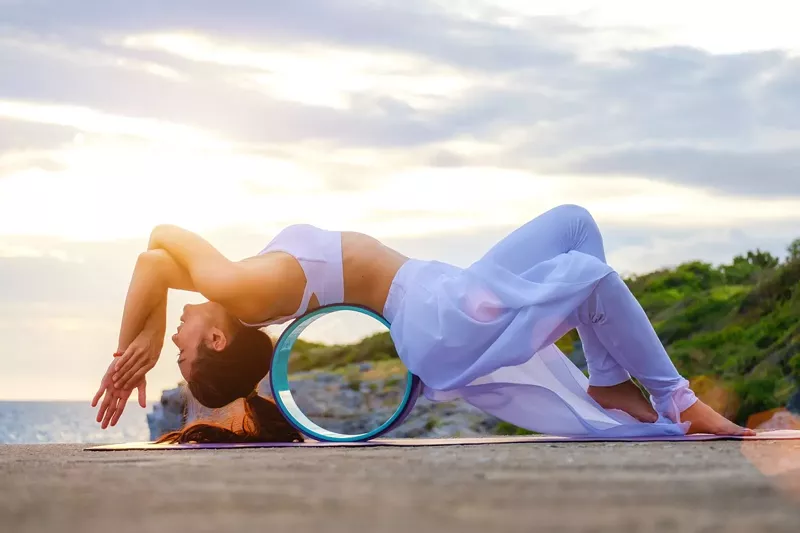 yoga-wheel.jpg