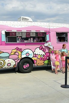 Beep beep! Meow meow! The Hello Kitty food truck is on the way!