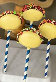 Amy Gamlin will open a storefront for her signature cake pops next month in Webster Groves.