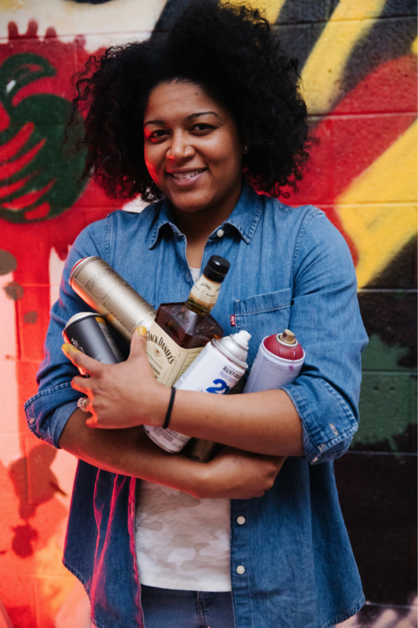 Detroit Muralist Desiree Kelly @desireekellyart / PHOTO CREDIT: Tristan Oliver @topshottah