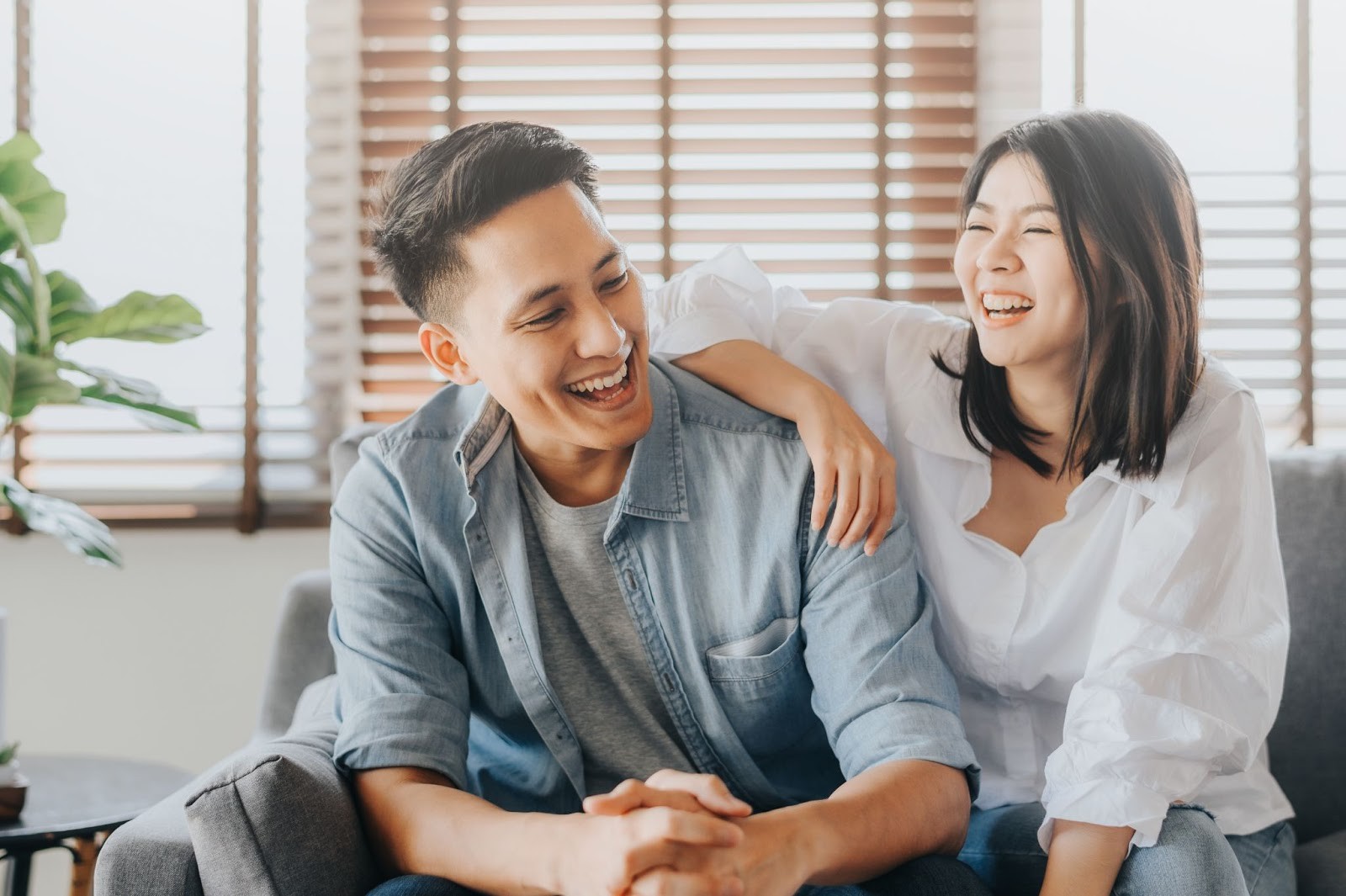 10 Best Asian Dating Sites You Can Try Right Now for Free