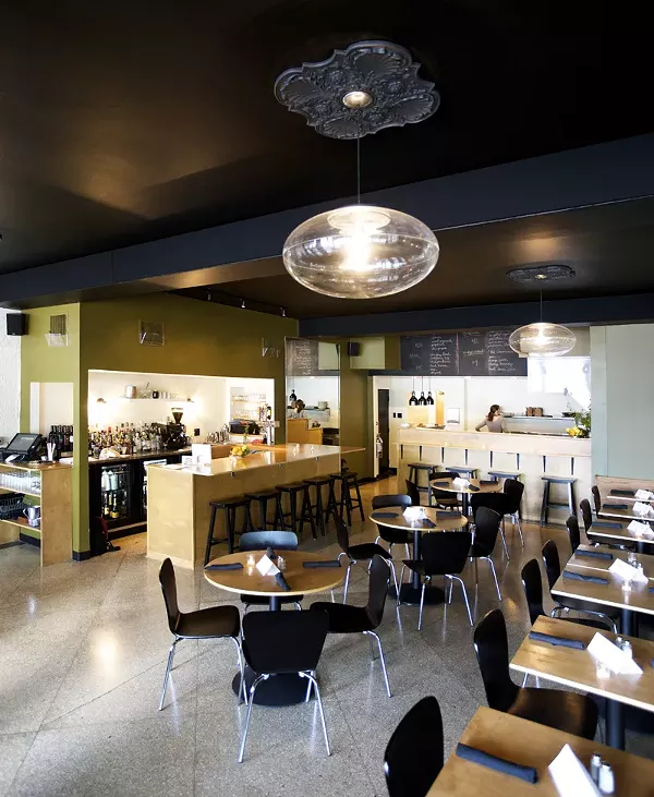 water street cafe and cocktail bar | slideshows | st. louis news water street cafe and cocktail bar | slideshows | st. louis news