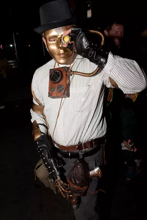 Halloween in the Central West End St. Louis Slideshows St. Louis