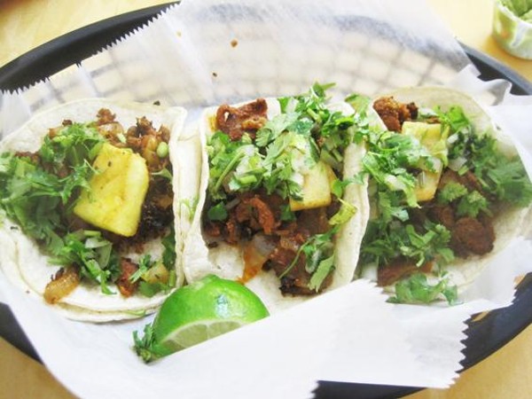 #10: Tacos al Pastor at La Vallesana | Food Blog