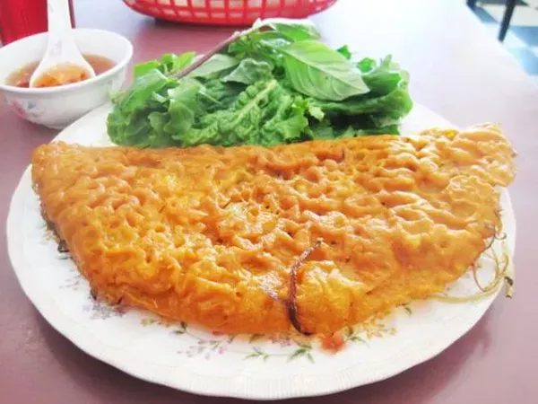 #24: Bánh Xèo at Banh Mi So #1 - Saigon Gourmet