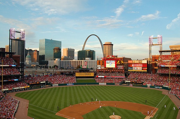 These 12 Bars Provide Shuttle Service to Busch Stadium — for Free | Arts Blog