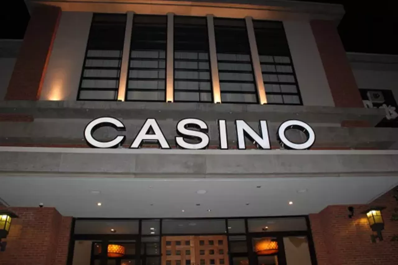 Lumiere casino restaurants