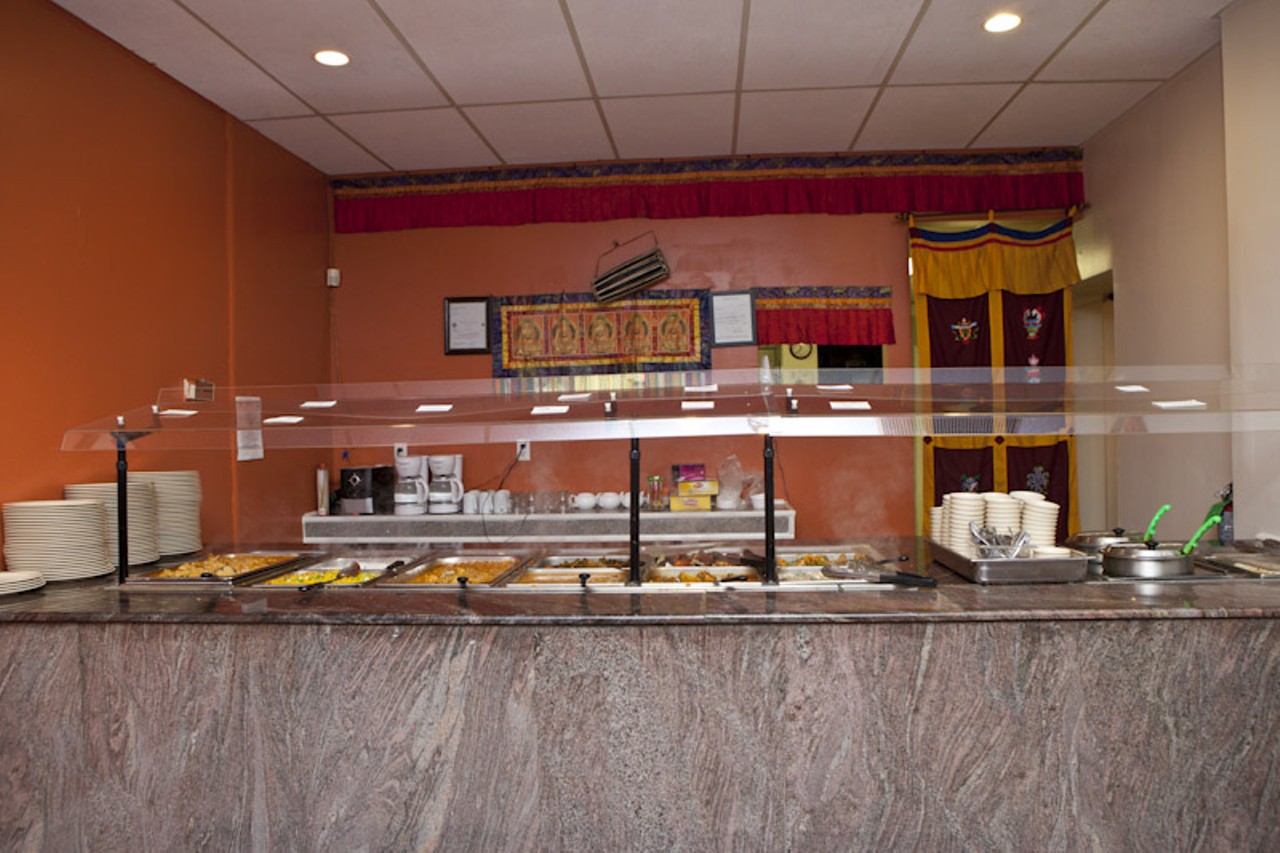 Everest Cafe & Bar-Downtown | St. Louis - Downtown | Buffet, Indian, Korean, Nepalese | Restaurants