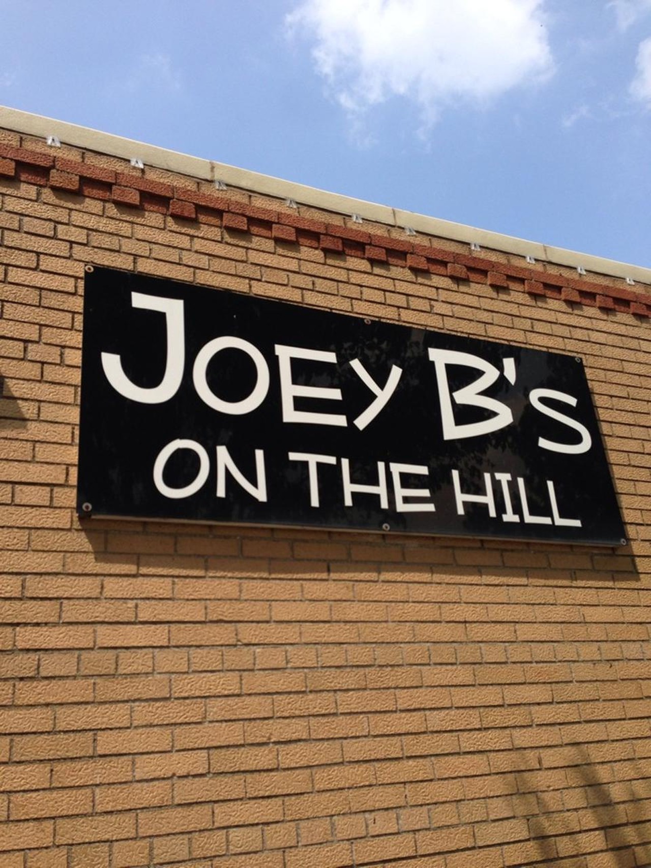 Joey B&#39;s On The Hill | St. Louis - The Hill | American, Bar Food, Italian, Pizza | Restaurants