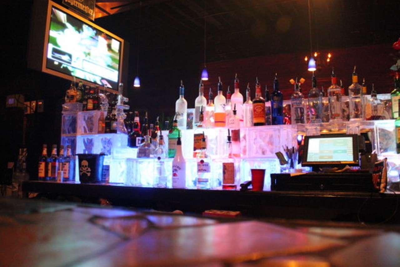 The Red 7 | St. Louis - South City | Bars and Clubs | Music & Nightlife