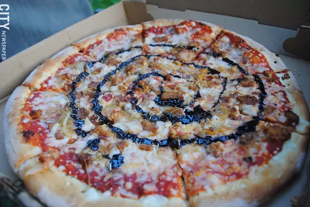 The Uncle Buck pizza includes house-made tempeh bacon, caramelized onions, rosemary, and balcamic glaze. - PHOTO BY RENÉE HEININGER