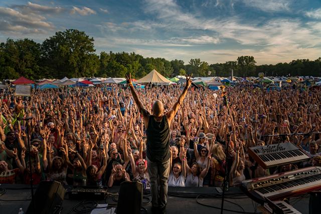 Gunpoets frontman Dan Lisbe performs on the Infield Stage at the 2018 GrassRoots Festival in Trumansburg, N.Y. - PHOTO BY DAVE BURBANK