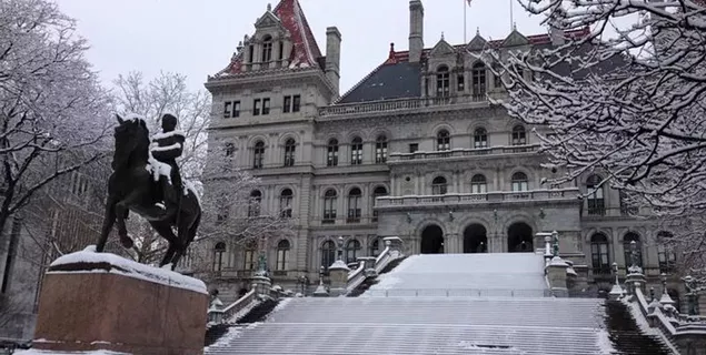 GOP state lawmakers sue over new district maps approved by Democrats