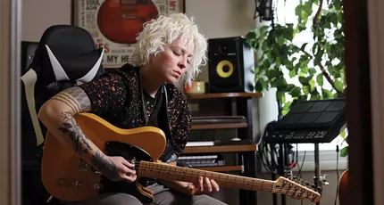 A darker Amanda Lee Peers comes into the light with 'Sinner'