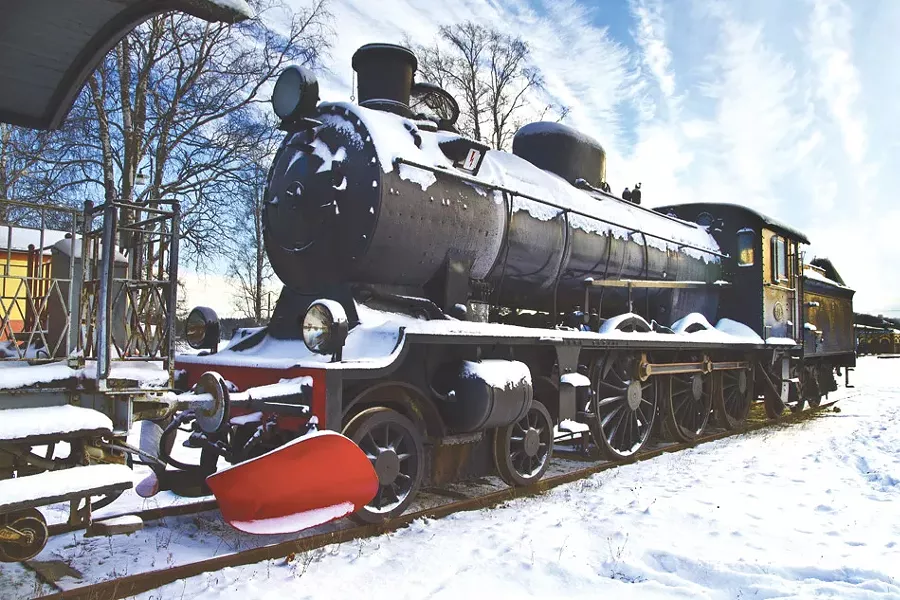 train.jpg