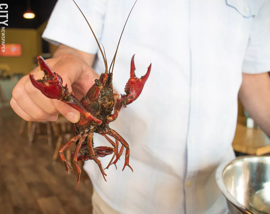 What Crawfish Serves Food To Shout About Restaurant News