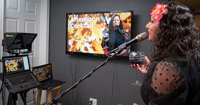 Musician Amanda Ashley has found her voice — as a talk show host - Vimarsana News