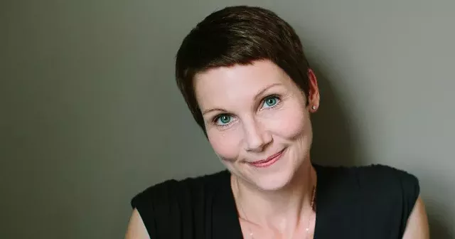 ‘Good Bones’ poet Maggie Smith gives virtual reading | Literature
