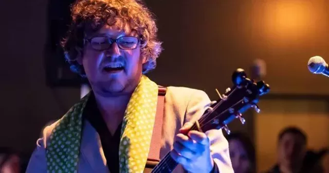 Songwriter Alan Murphy searches for connection in the COVID-19 era - Vimarsana News