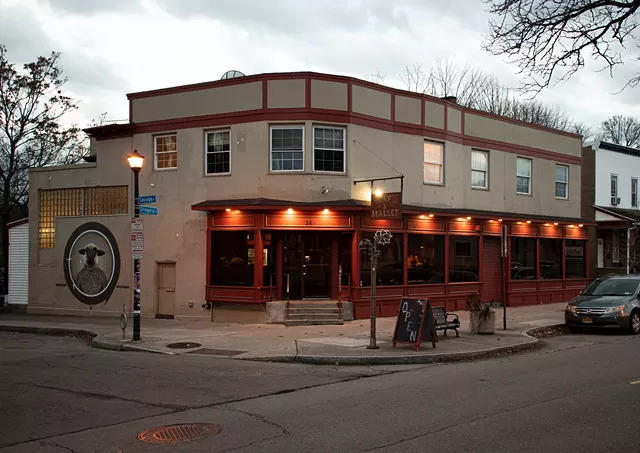 Last call at the Tap and Mallet - Vimarsana News