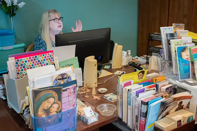 New York lawmakers question the role of pregnancy resource centers - Vimarsana News