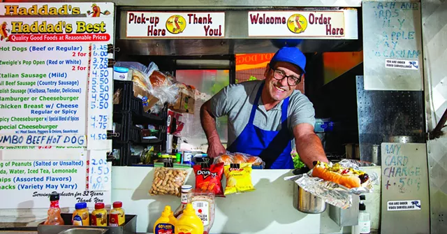 Rochester's last three downtown hot dog vendors make a stand - Vimarsana News