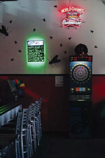 A bar is a bar is a bar, - JESSICA ELIZARRARAS