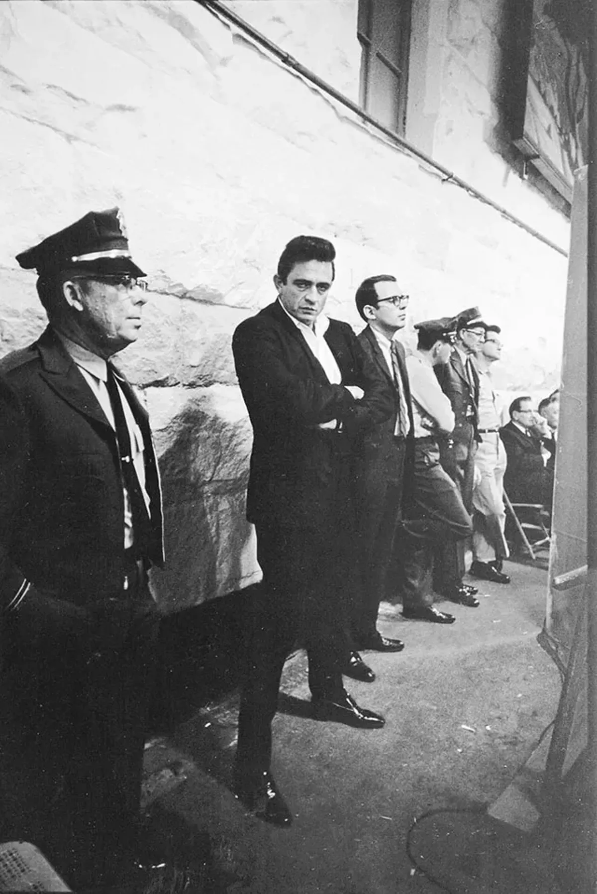 Music Journalist Robert Hilburn Talks About His Book Johnny Cash The Life Arts Stories Interviews San Antonio San Antonio Current