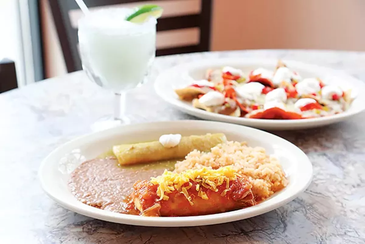 Review Viola's Ventanas Food & Drink Etc. San Antonio Current