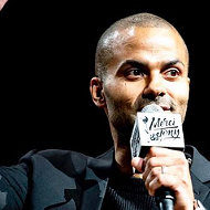 Spurs Fans Give Tony Parker a Sendoff Fitting for His Contributions to Four Championships, the Big Three