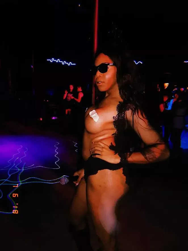 Girl6 (Natalie Hilton) MC for The Plastik during Glitter Baby - ZACHRY SMITH