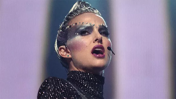"Vox Lux" - NEON