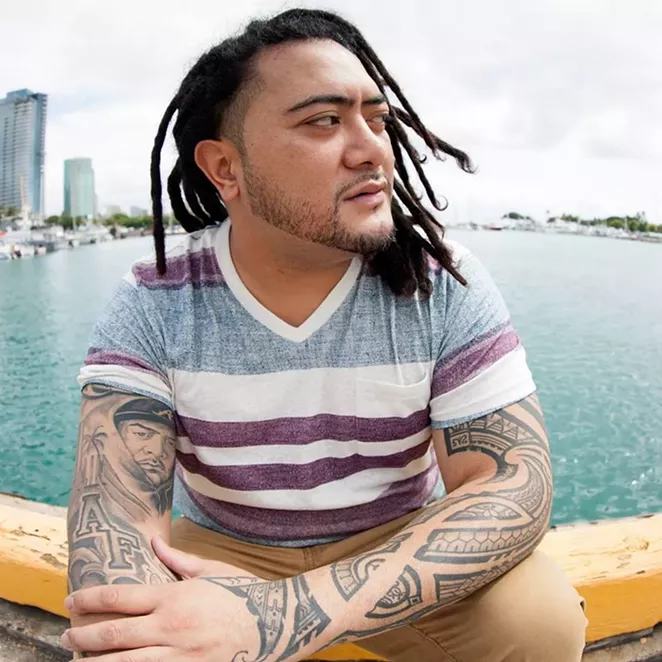 FACEBOOK, J BOOG