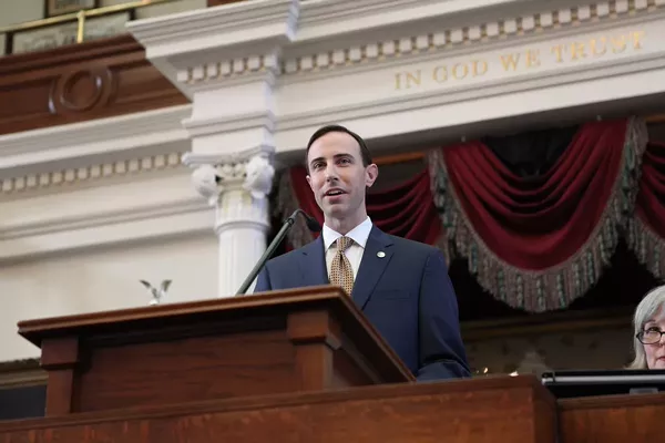 Texas Secretary of State David Whitley convenes a meeting of the Texas Legislature. - TWITTER / TXSECOFSTATE