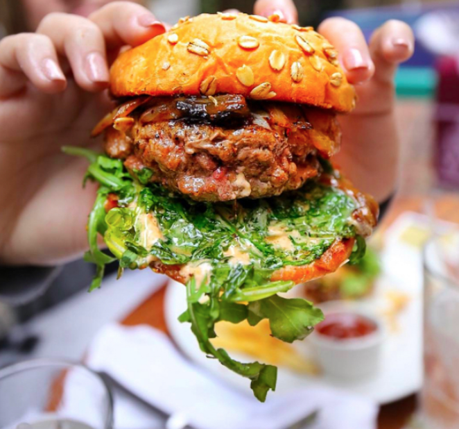 Zinc Bistro & Bar - INSTAGRAM / S.A.VORTOOTH