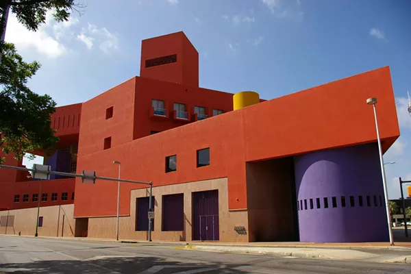 SAN ANTONIO PUBLIC LIBRARY