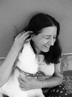 SANDRA CISNEROS PHOTOGRAPHED BY RAY SANTISTEBAN IN 2007