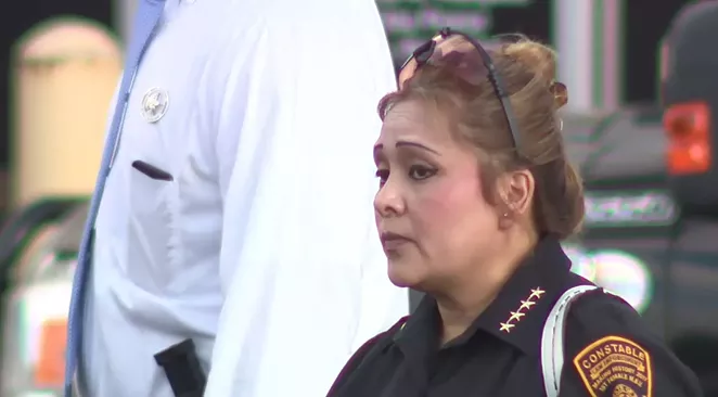 Constable Michelle Barrientos Vela - TWITTER / @DILLONCOLLIER