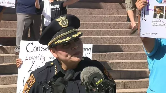 Michele Barrientes Vela meets the press. - TWITTER / @KSATNEWS