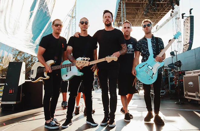 FACEBOOK / SIMPLE PLAN