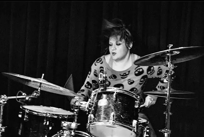 Phanie Diaz performs during a FEA gig. - FACEBOOK / PHANIE DIAZ