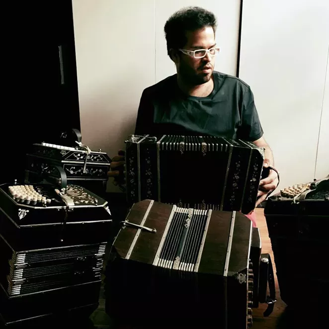 HTTPS://WWW.FACEBOOK.COM/JPJOFREMUSIC
