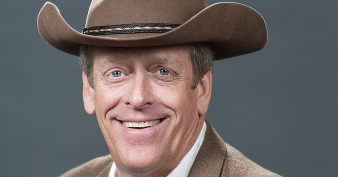 Kent Taylor, founder and CEO of the Texas Roadhouse restaurant chain, has died. - INSTAGRAM / WORLDWIDETWEETS2