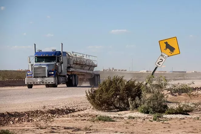 A bill making its way through the state Legislature would give owners of commercial vehicles like 18-wheelers, delivery trucks and Uber and Lyft vehicles protection from liability when crashes result in lawsuits. - TEXAS TRIBUNE / IVAN PIERRE AGUIRRE