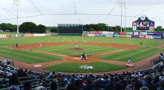 The Missions baseball club will partner with San Antonio Food bank for summer food drives. - INSTAGRAM / SAMISSIONS