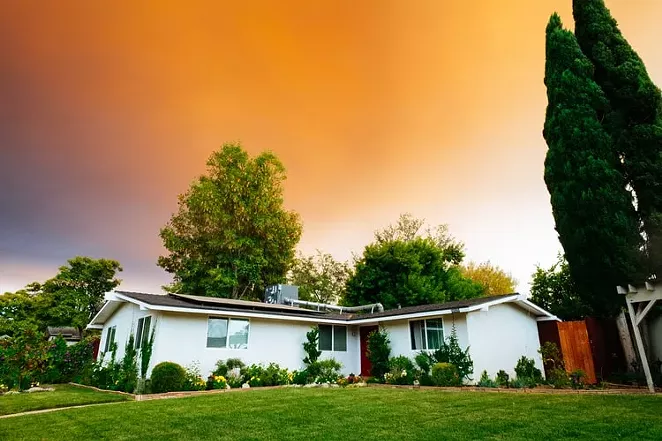 Title insurance costs more in Texas than in any other state. Aside from the brokers’ fee, it is generally the single largest closing cost on the purchase of a home. - UNSPLASH / GUS RUBALLO