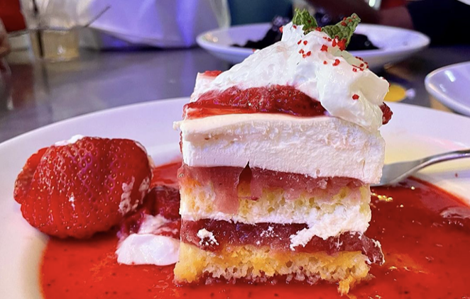 A chef-inspired strawberry shortcake is one of Dave & Buster's new menu items. - INSTAGRAM / _BLOGIONISTA