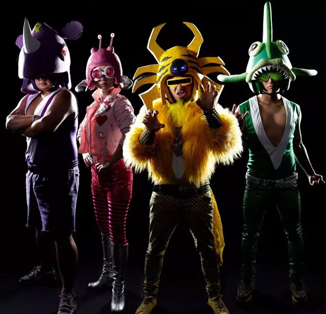 HTTPS://WWW.FACEBOOK.COM/PEELANDERZ/